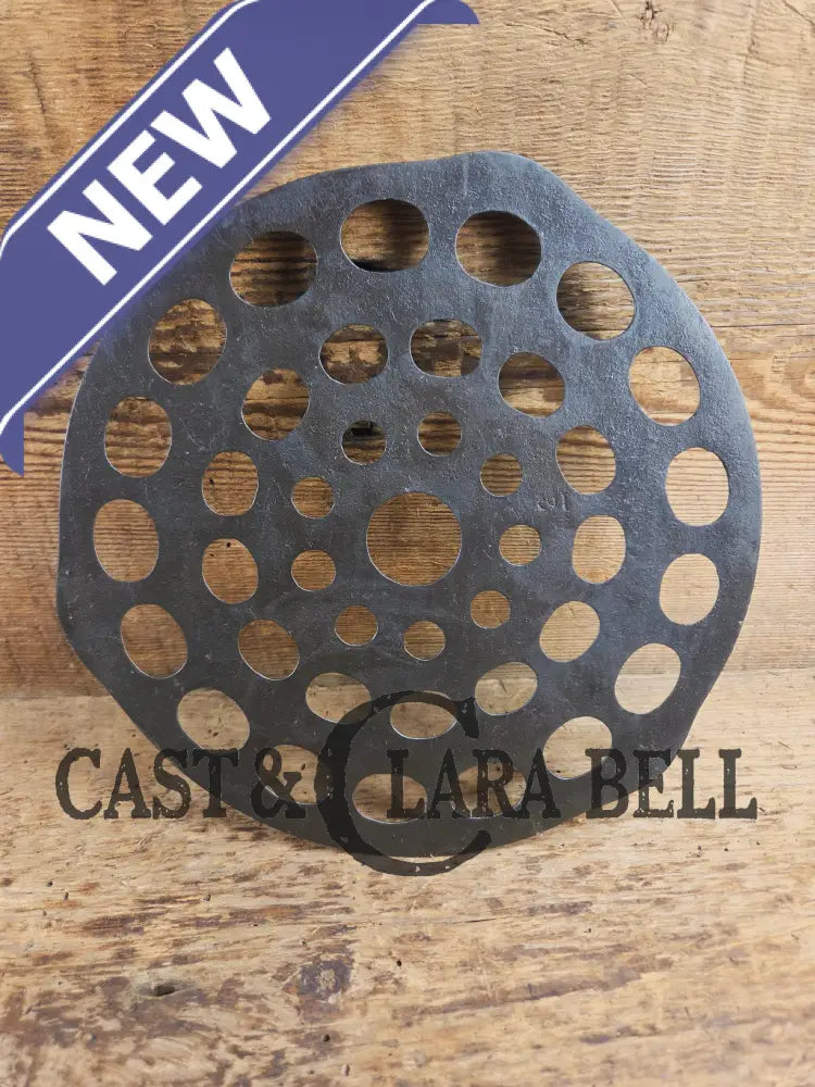 Need a trivet for your #8 dutch oven? Wagner Ware Drip Drop Trivet Dutch Ovens Trivets & Kettles