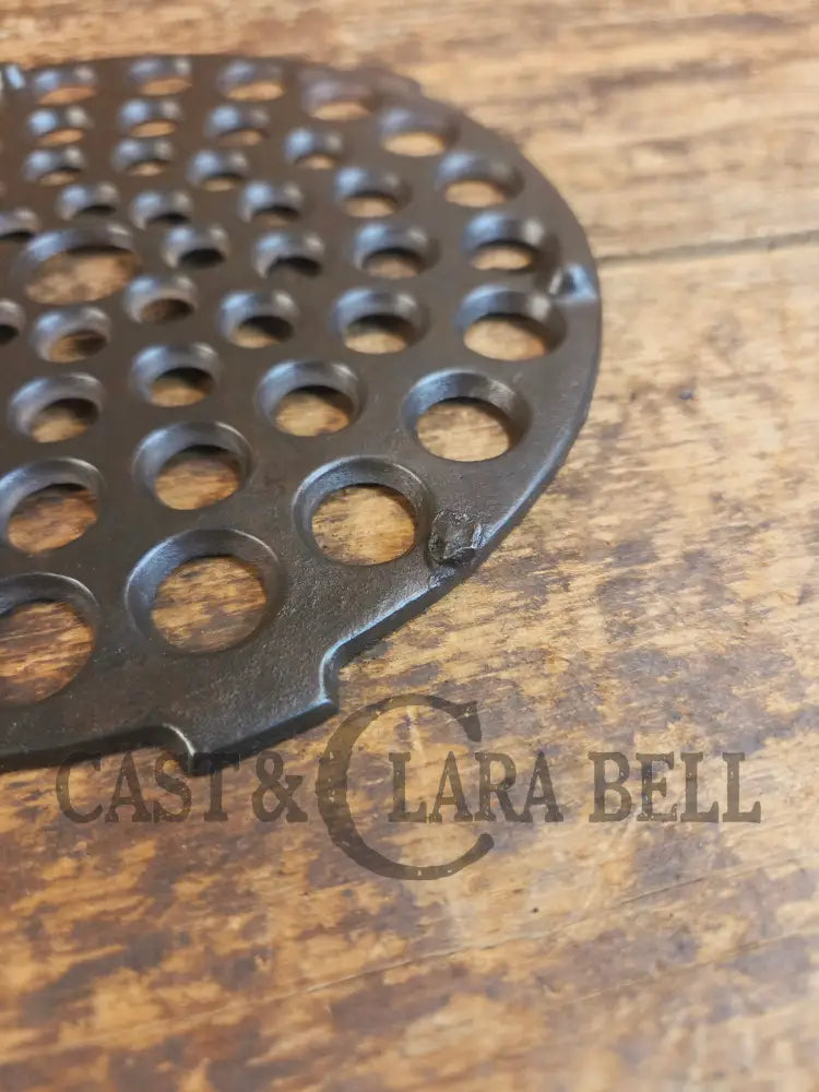 Need a trivet for your #8 Favorite Piqua dutch oven? Marked wtih raised 8 D - Dutch Ovens Trivets & Kettles