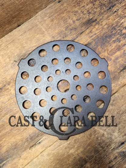 Need A Trivet For Your Dutch Oven? Griswold #9 Trivet. #207