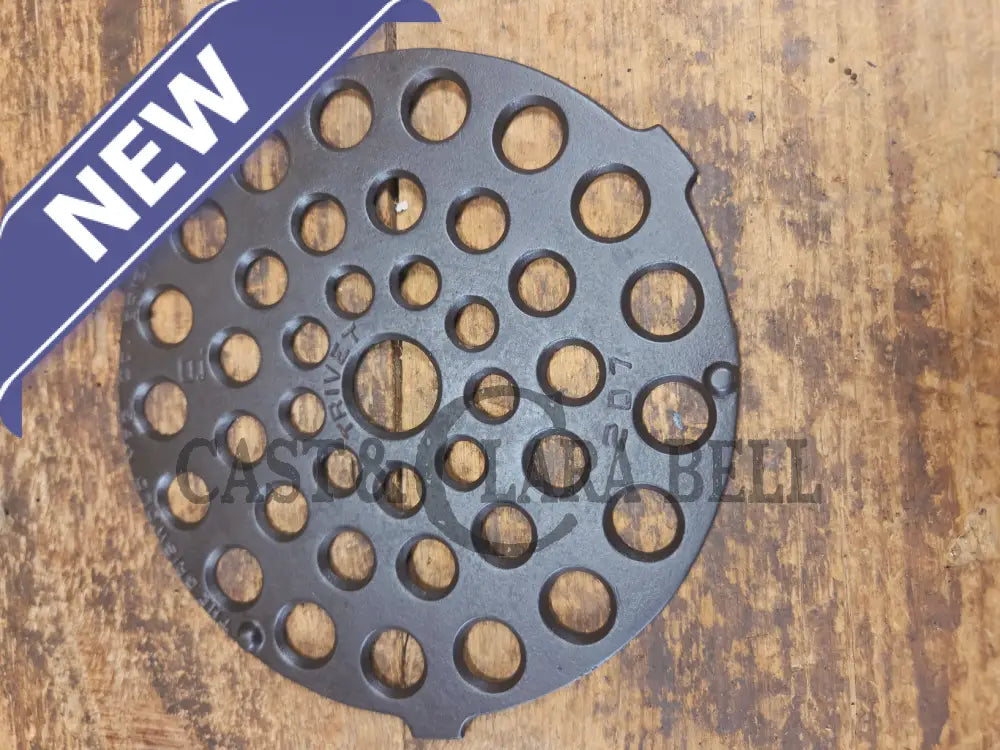 Need a trivet for your dutch oven? Griswold #9 Trivet. #207 - Dutch Ovens Trivets & Kettles