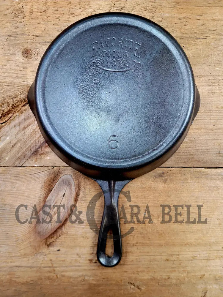 Not Seen Often. Favorite Piqua Ware #6 Cast Iron Skillet With Heat Ring And Smiley Logo