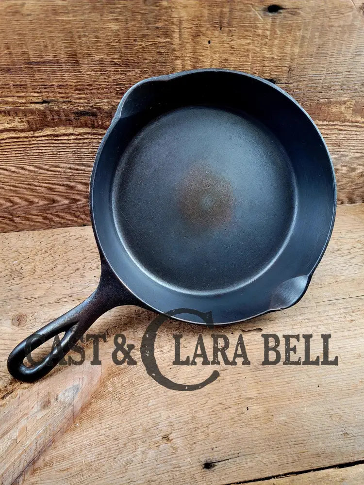 Not Seen Often. Favorite Piqua Ware #6 Cast Iron Skillet With Heat Ring And Smiley Logo