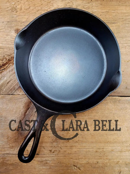 Not Seen Often. Favorite Piqua Ware #6 Cast Iron Skillet With Heat Ring And Smiley Logo