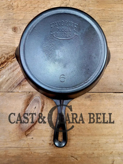 Not Seen Often. Favorite Piqua Ware #6 Cast Iron Skillet With Heat Ring And Smiley Logo