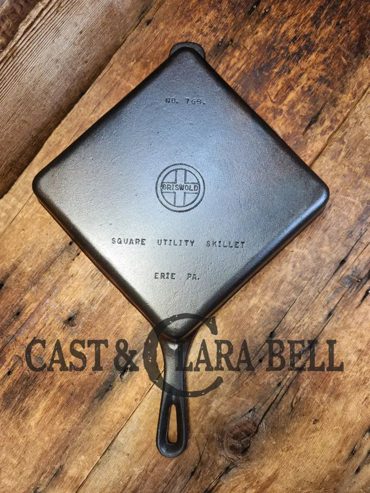 Oh My! 1930’S Griswold No. 768 Square-Fry Skillet. Great For Cornbread And Brownies! Skillet