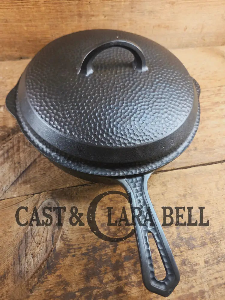 Oh my. Gorgeous and hard to find 1930’s Hammered finish Griswold No. 8 Hinged Cast Iron Skillet 2008 with matching lid