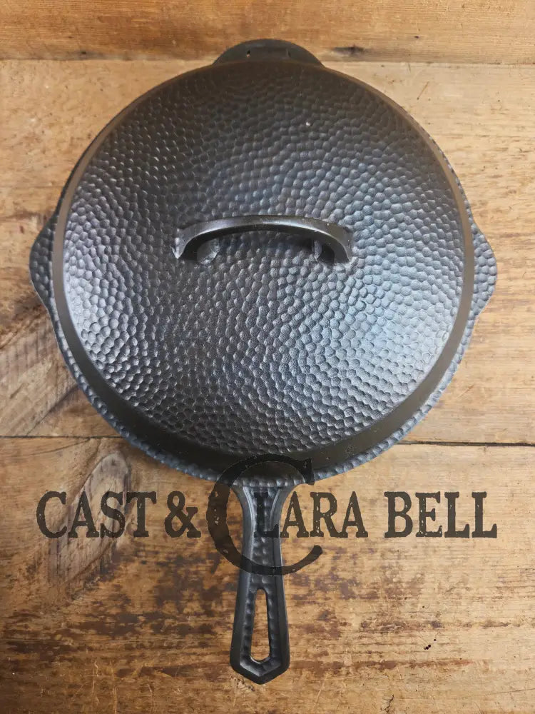 Oh my. Gorgeous and hard to find 1930’s Hammered finish Griswold No. 8 Hinged Cast Iron Skillet 2008 with matching lid