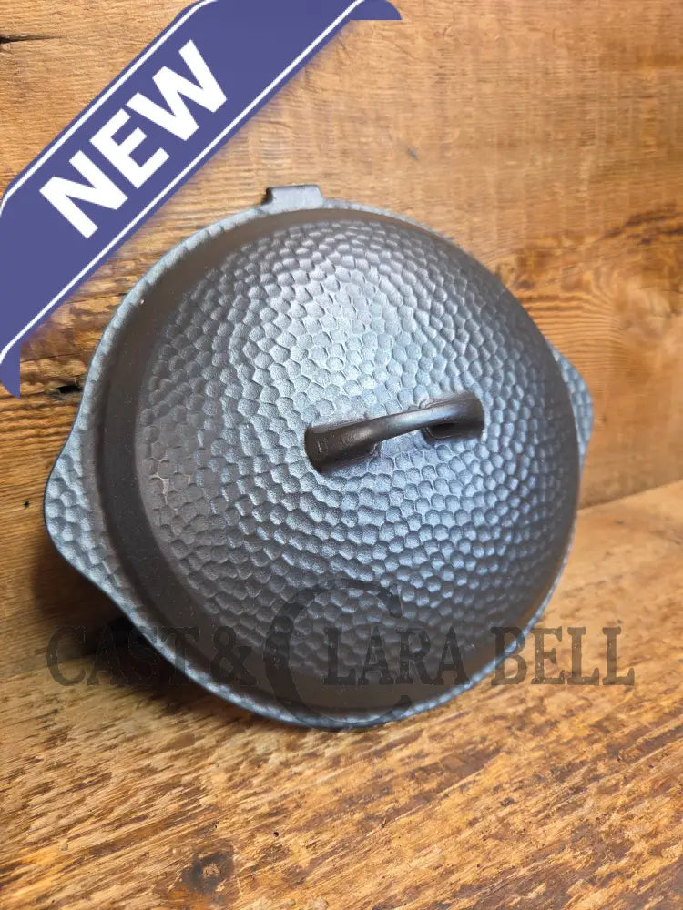 Oh my! Hard to find 1930’s Hammered finish Griswold No. 5 Hinged Cast Iron Skillet with Lid! 2096 / 2015 - Skillet
