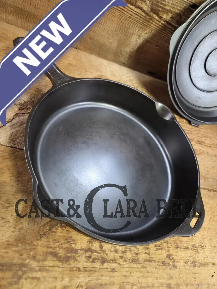 Oh my. Near Mint condition hard to find 1930’s Hammered finish Griswold No. 8 Hinged Cast Iron Skillet 2008 with