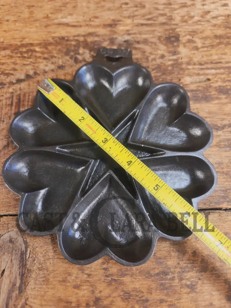 One of a Kind and RARE! Very HTF Griswold #50 Hearts and Star Gem Pan. A very special piece to own - Bakeware