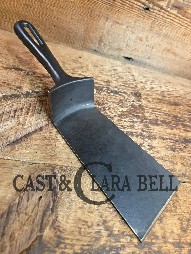 One of a Kind Smart GSW Cast Iron Skillet Spatula. Reclaimed from a #6 cracked cast iron skillet. Great gift! SC24
