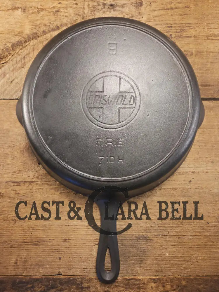 One of the earliest Griswold lines made! Lovely 1920’s Griswold #9 Skillet with Heat Ring and Large Slant Logo 710 H.