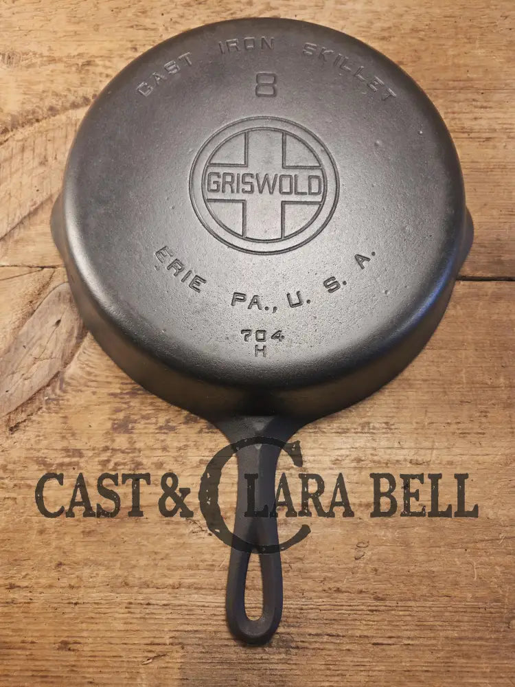 Our Best seller! 1930’s Griswold #8 Cast Iron Skillet with Large Block Logo 704 H Skillet