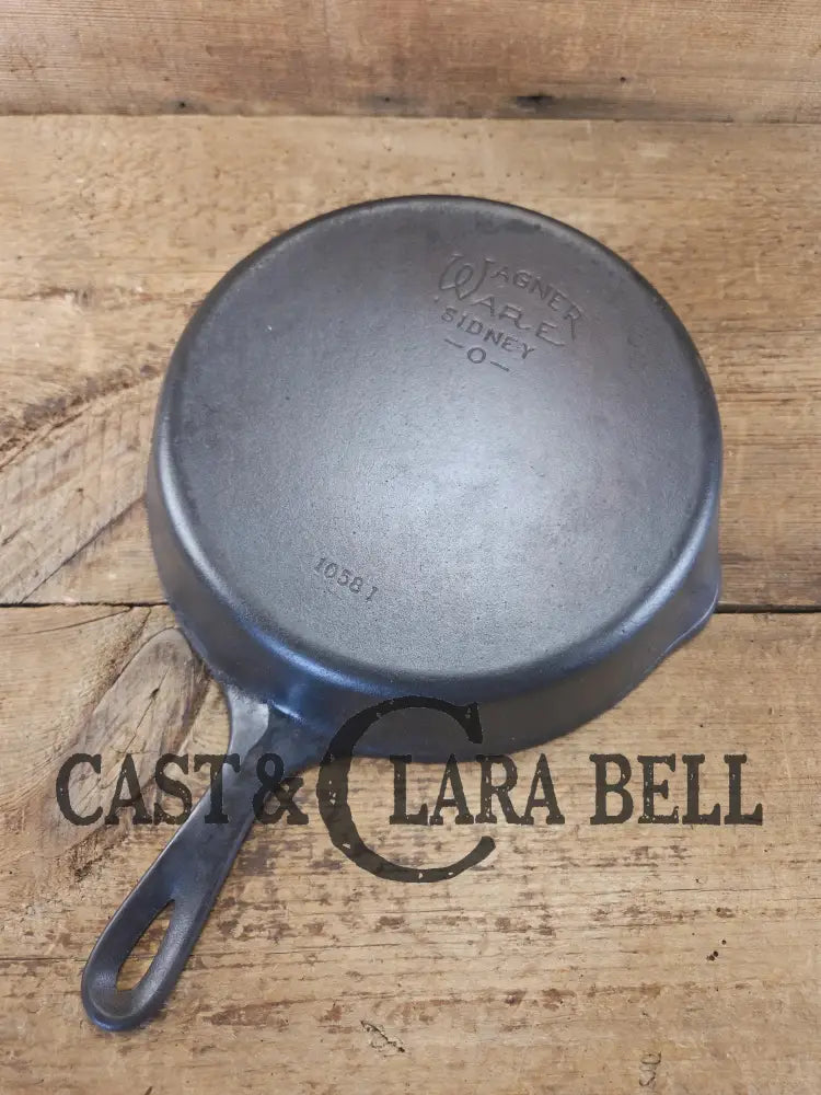 Best Seller! 1930’s Wagner Ware Sidney -O- #8 Skillet with Smooth Bottom 1058 I. Sits flat! Skillet