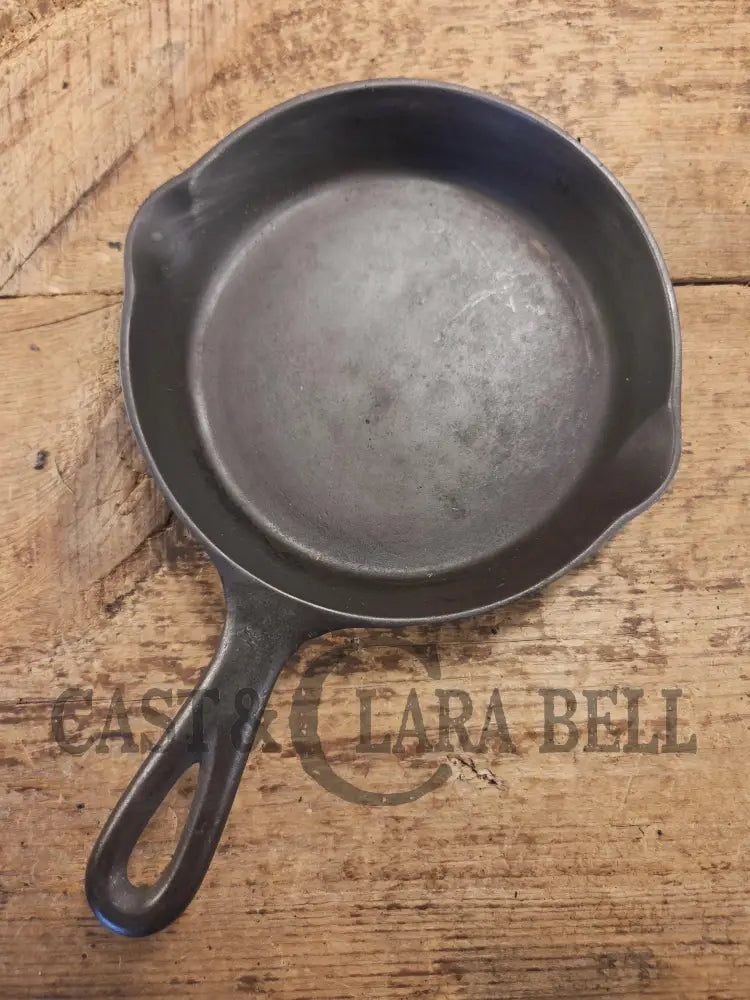 Our best seller! Beautiful 1920’s Era Wagner Ware #3 Egg Skillet 3 E. Restored and Ready to Use! Skillet