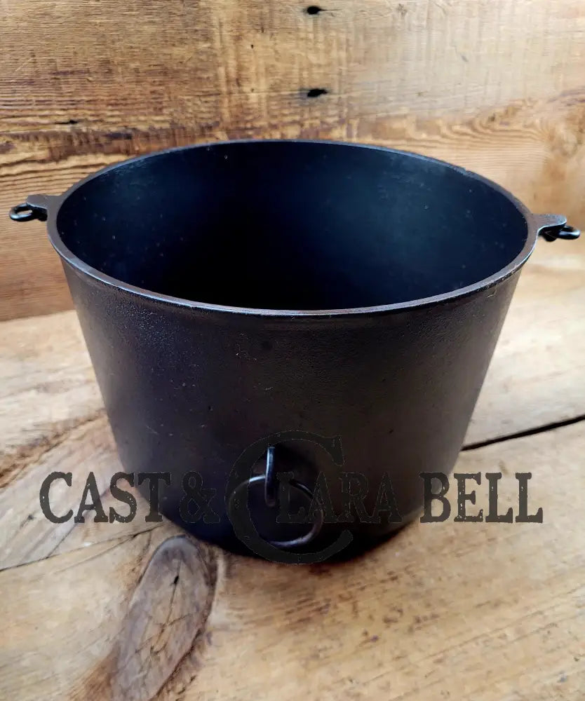 Perfect! 1910’S Griswold Erie #7 Stock Pot. #810. Perfect For Chili Soups Or Stews! Tough To