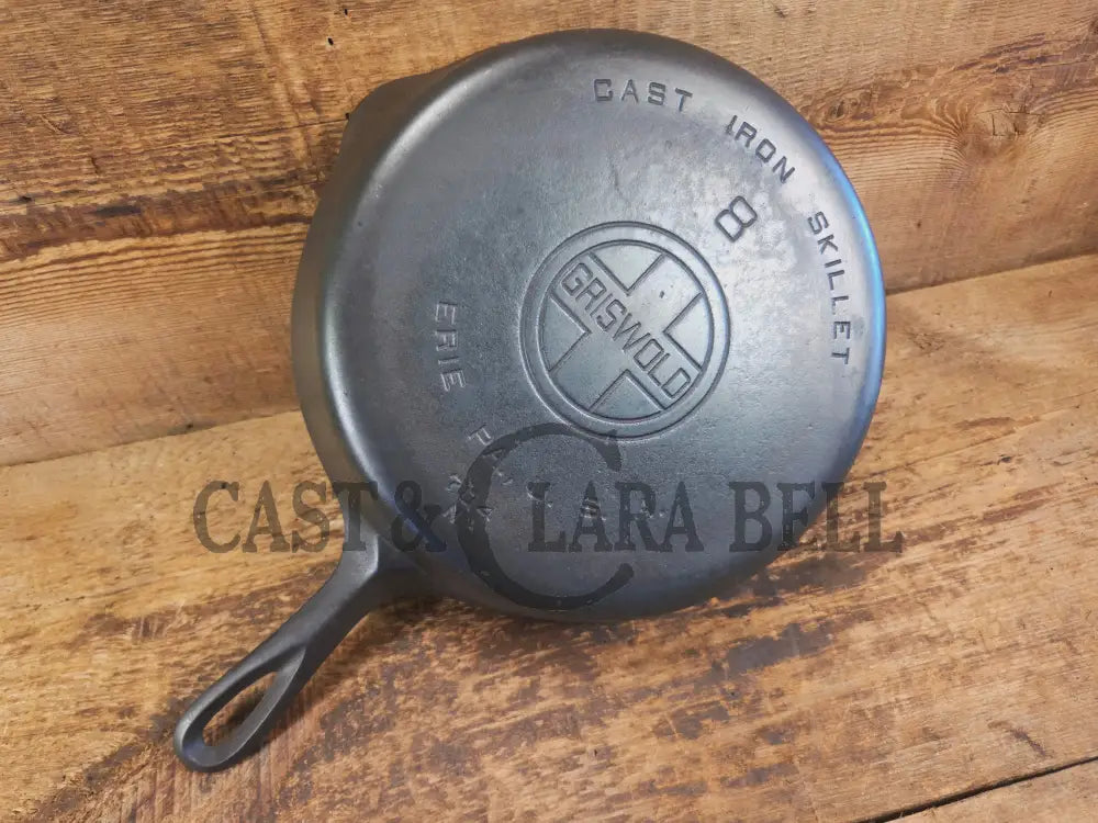 Perfect for gas or electric coil! 1930’s Griswold #8 Skillet with Large Block Logo and Smooth Bottom Erie PA USA p/n