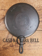 Perfect for gas or electric coil! 1930’s Griswold #8 Skillet with Large Block Logo and Smooth Bottom Erie PA USA p/n