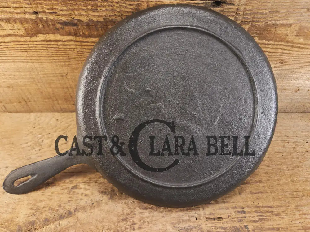Piece of American history. Late 1800’s unknown antique Gate marked Round Cast Iron Stove Eye Griddle. Great daily user!