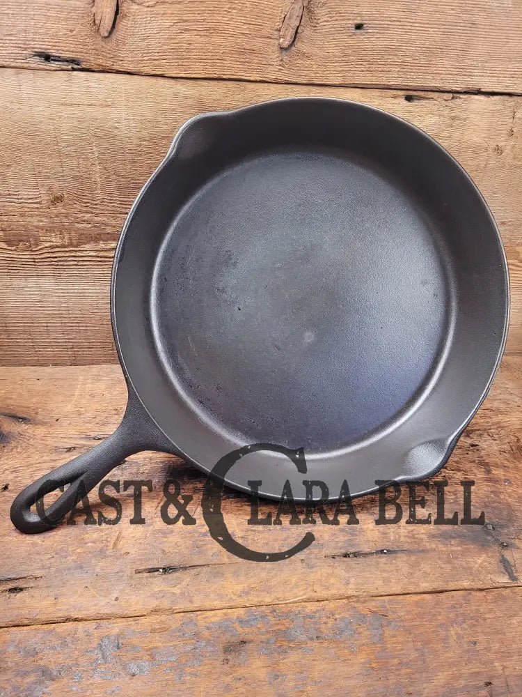 Pre 1940S Lodge #10 Skillet With 3 Notch Heat Ring 5X