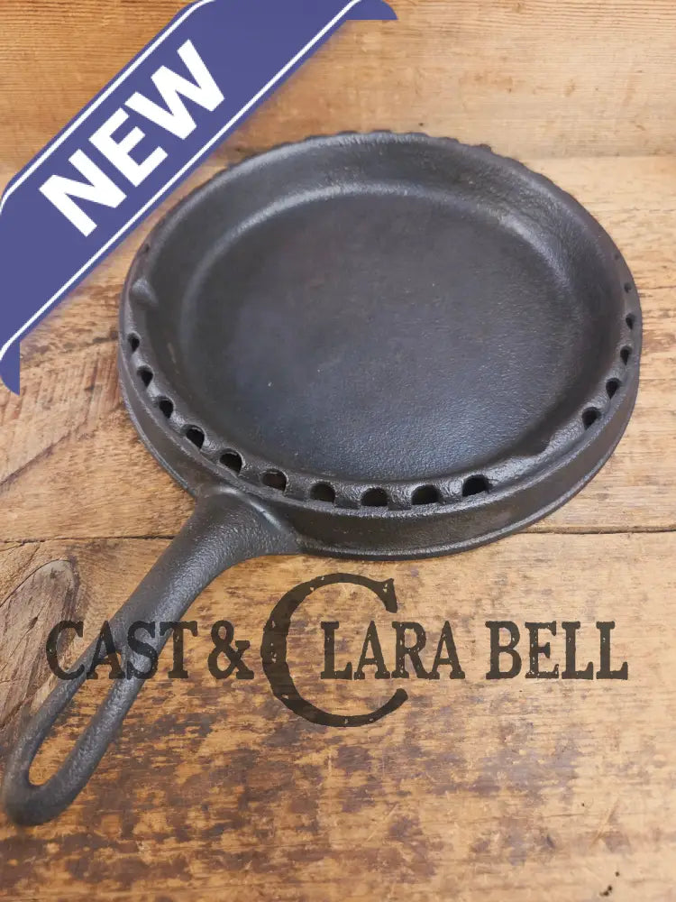 Pretty unique piece! Griswold Odorless skillet. Priced to sell Skillet
