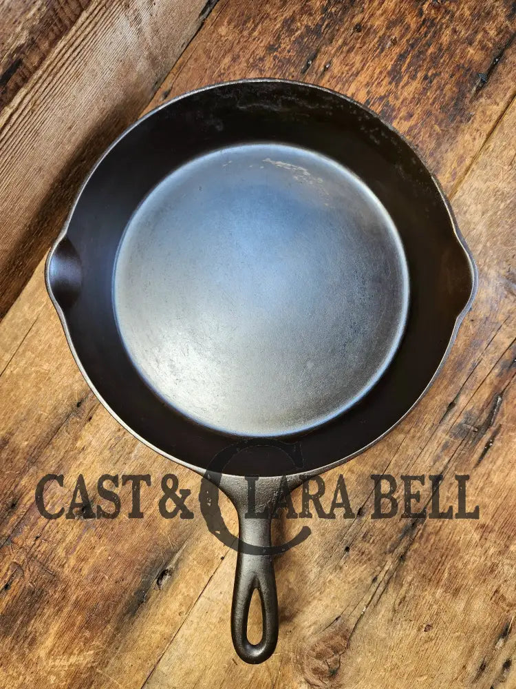 Priced To Sell! 1920’S Beautiful Wagner Ware #9 Cast Iron Skillet. See Pictures! Skillet