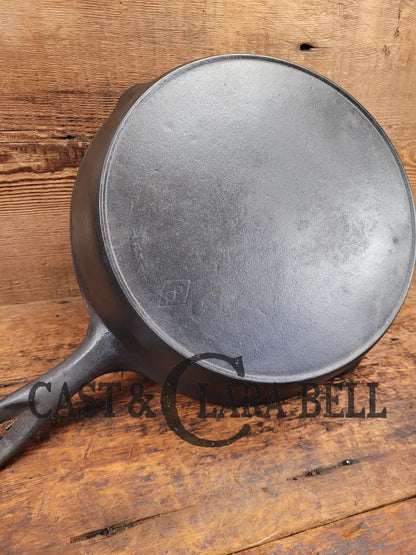 1920S Chicago Hardware Foundry #8 Skillet. Awesome Story Awesome Pan! Skillet