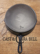 Priced to Sell! 1920’s Favorite Piqua Ware No. 9 B cast iron Skillet with Heat Ring and ’Smiley’ Logo. Gorgeous skillet