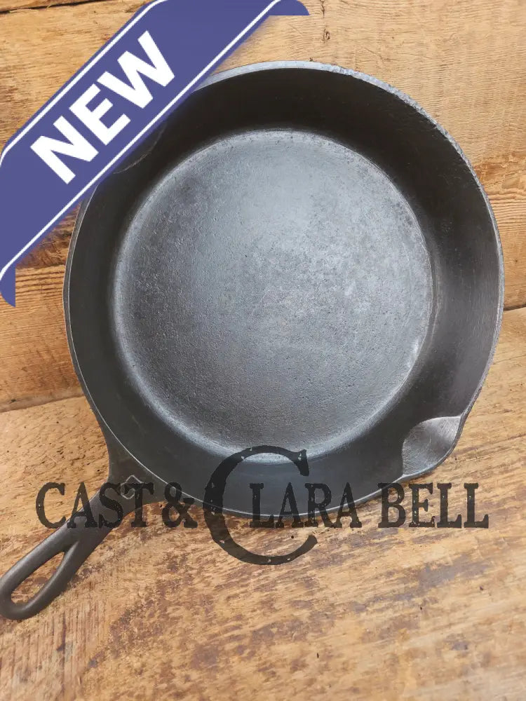 Priced To Sell! 1920’s Griswold #8 Skillet with Large Block Logo and Smooth Bottom 704 Skillet