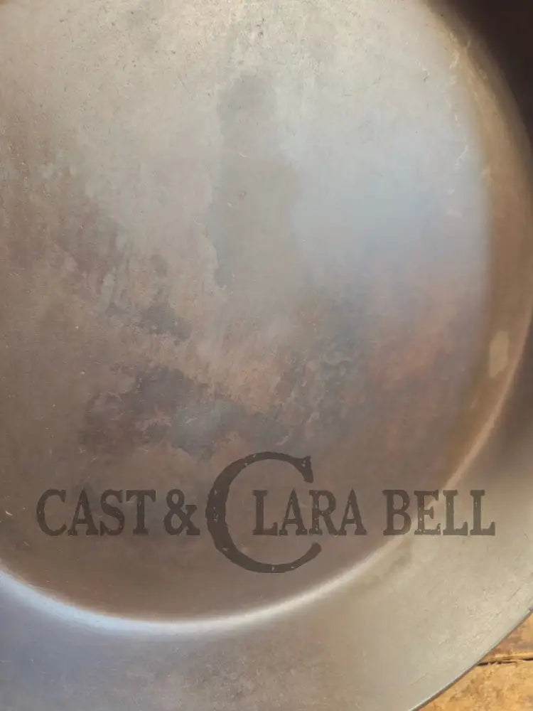 Priced to Sell 1920’s Griswold #8 Skillet with Large Block Logo and Smooth Bottom 704 E - Skillet