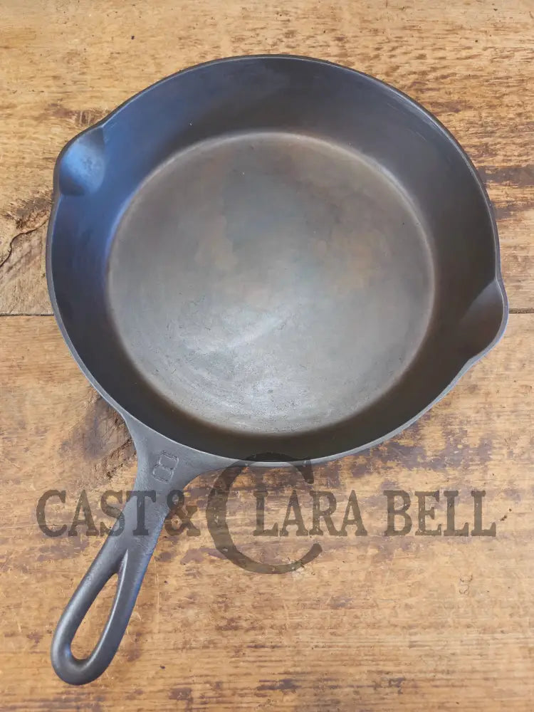 Priced to Sell 1920’s Griswold #8 Skillet with Large Block Logo and Smooth Bottom 704 E - Skillet