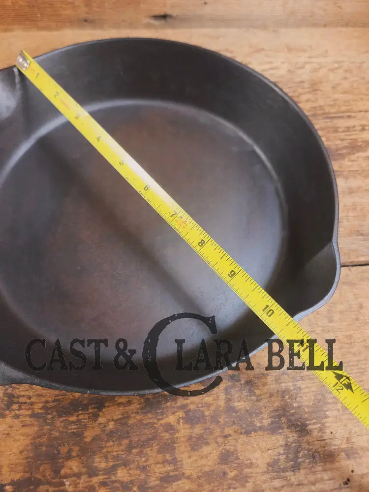 Priced to Sell 1920’s Griswold #8 Skillet with Large Block Logo and Smooth Bottom 704 M - Skillet