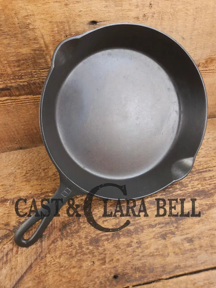 Priced to Sell 1920’s Griswold #8 Skillet with Large Block Logo and Smooth Bottom 704 M - Skillet