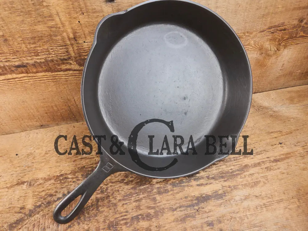 Priced To Sell! 1920’s Griswold #8 Skillet with Large Block Logo and Smooth Bottom 704 P Skillet