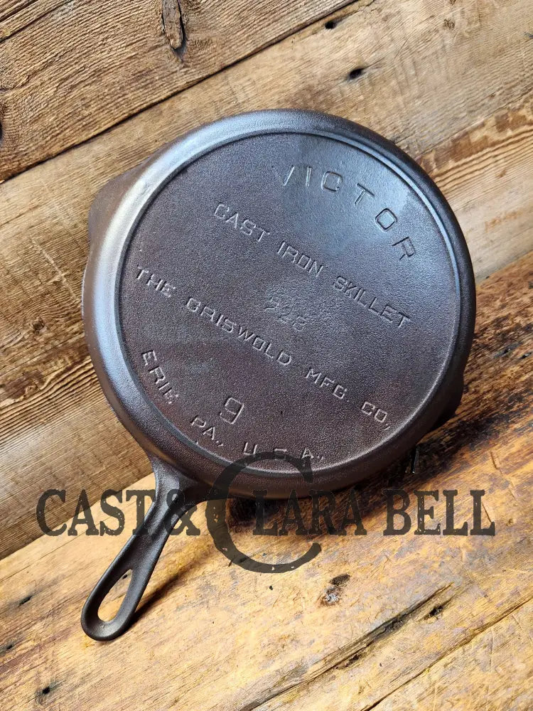 Priced To Sell! 1920’S Griswold’s Victor #9 Skillet With Heat Ring 723. Awesome Daily User!