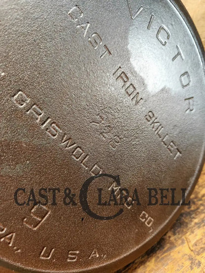 Priced To Sell! 1920’S Griswold’s Victor #9 Skillet With Heat Ring 723. Awesome Daily User!