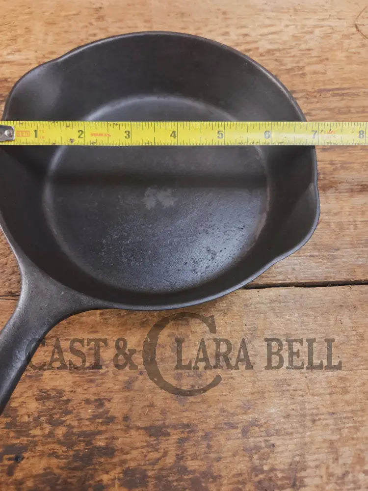 Priced to Sell 1920’s Wagner #4 Skillet with Heat Ring Single digit 4 Skillet