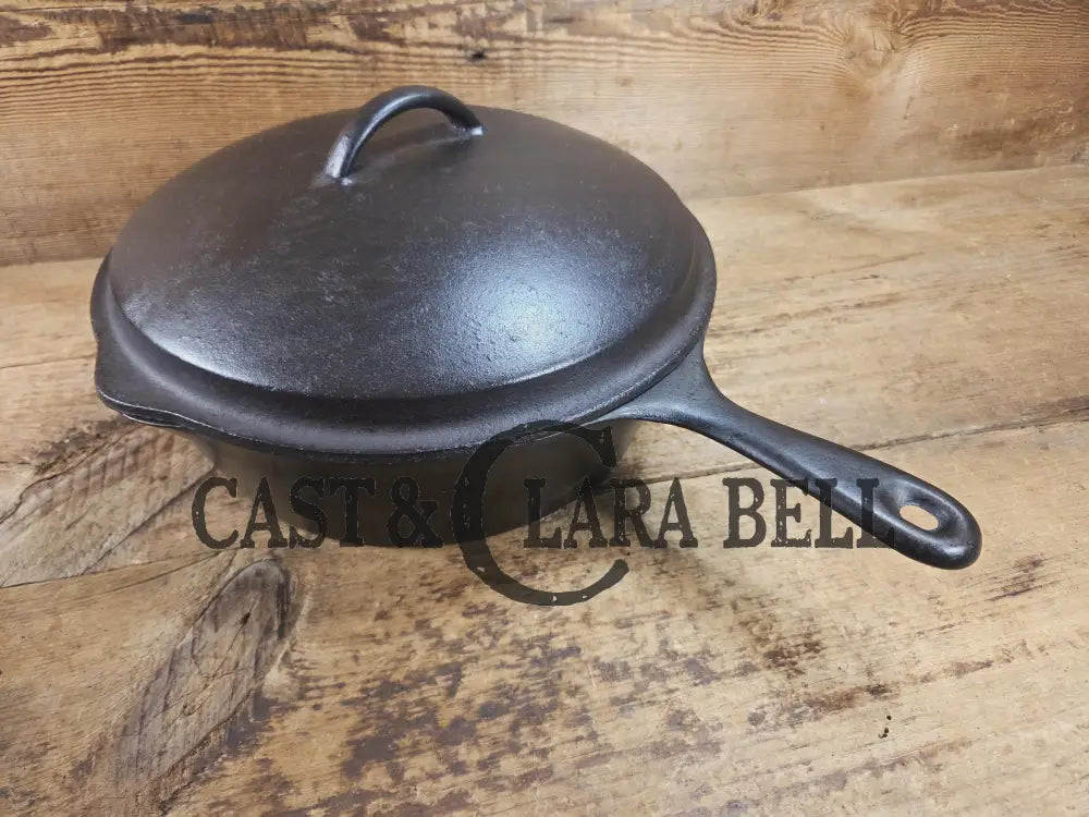 Priced to Sell! 1920’s Wagner Ware #8 Deep Skillet with Lid. Perfect chicken fryer! Restored and Ready to Use! SC24