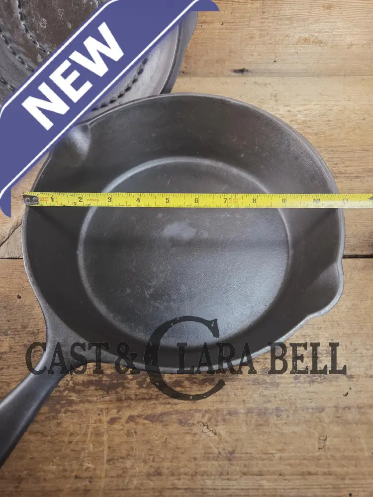 Priced to Sell! 1920’s Wagner Ware #8 Deep Skillet with Lid. Perfect chicken fryer! Restored and Ready to Use! SC24