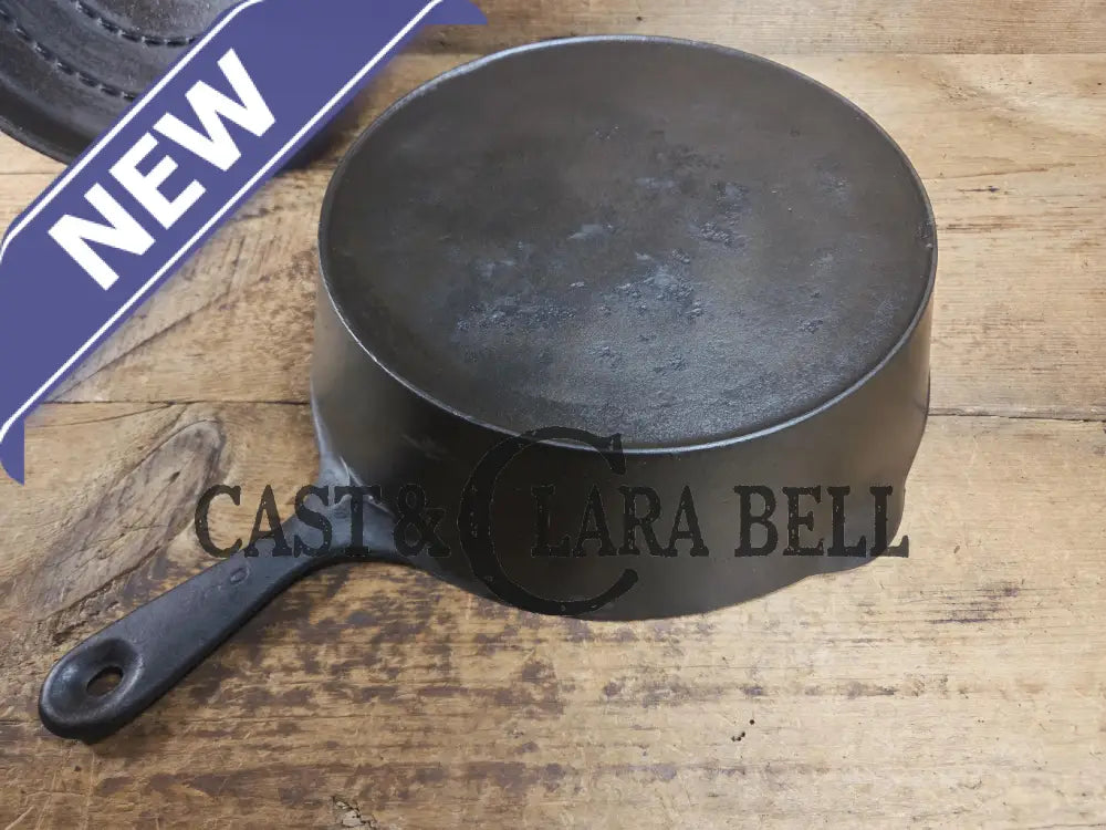Priced to Sell! 1920’s Wagner Ware #8 Deep Skillet with Lid. Perfect chicken fryer! Restored and Ready to Use! SC24