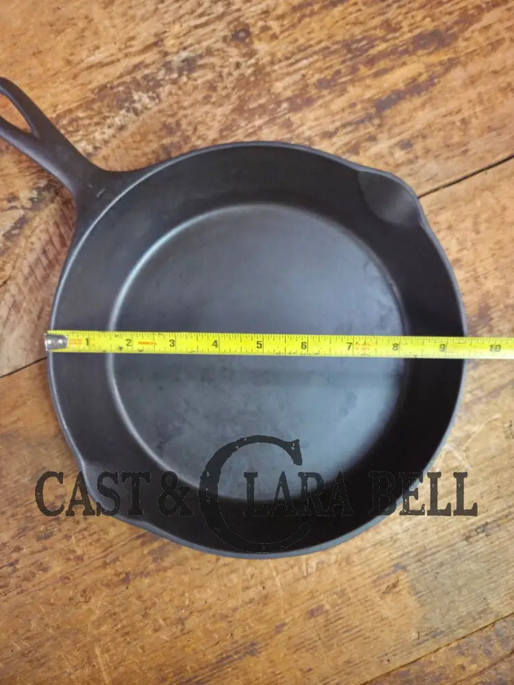 Priced to Sell! 1924 Wagner made National / WagnerWare dual logo #7 Center logo cast iron skillet with Heat Ring 1057 D