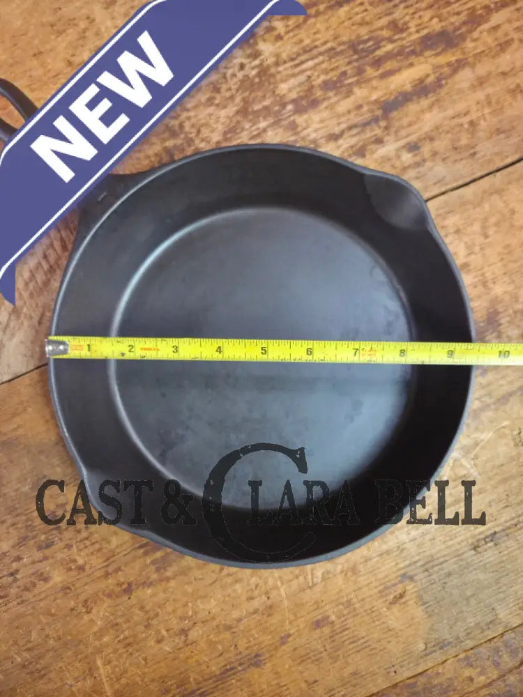 Priced to Sell! 1924 Wagner made National / WagnerWare dual logo #7 Center logo cast iron skillet with Heat Ring 1057 D