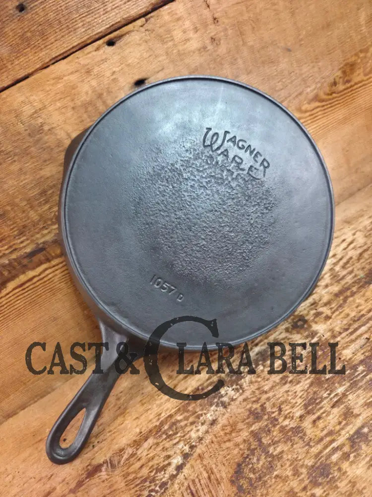 Priced to Sell! 1924 Wagner made National / WagnerWare dual logo #7 Center logo cast iron skillet with Heat Ring 1057 D