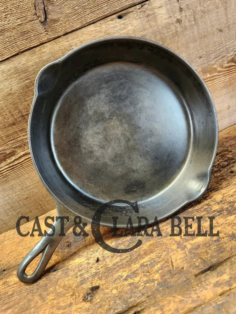 Priced To Sell! 1930’S Classic Griswold #8 Skillet With Large Block Logo And Smooth Bottom 704 Z.