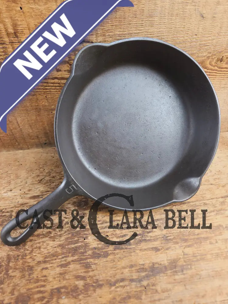 Priced to Sell! 1930’s Griswold #5 Cast Iron Skillet with Large Block Logo 724 C Skillet