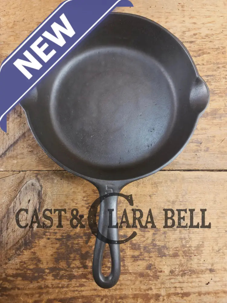 Priced to Sell! 1930’s Griswold #5 Cast Iron Skillet with Large Block Logo 724 C Skillet