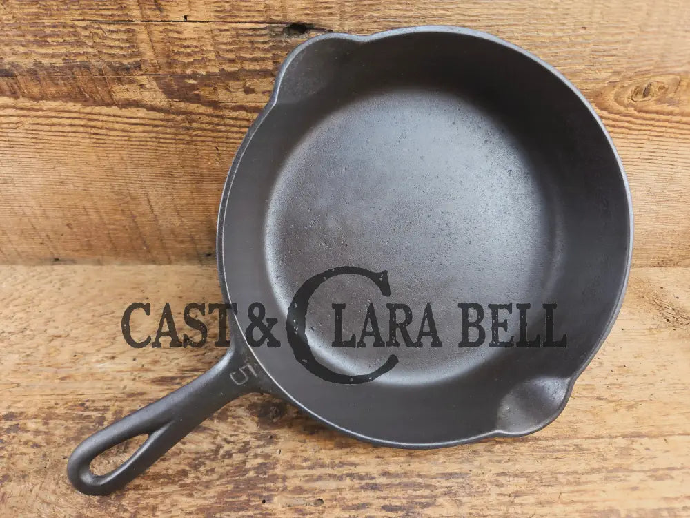 Priced to Sell! 1930’s Griswold #5 Cast Iron Skillet with Large Block Logo 724 C Skillet