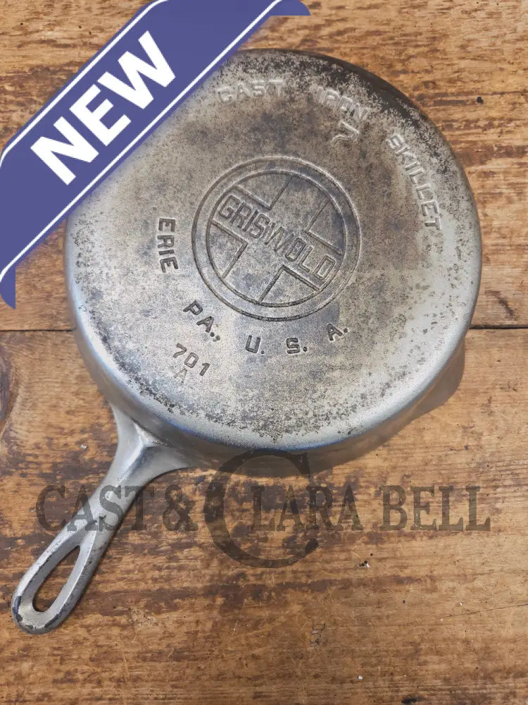 Priced to Sell! 1930’s Griswold #7 Chrome finish Cast Iron Skillet with Large Block Logo 701 - Skillet
