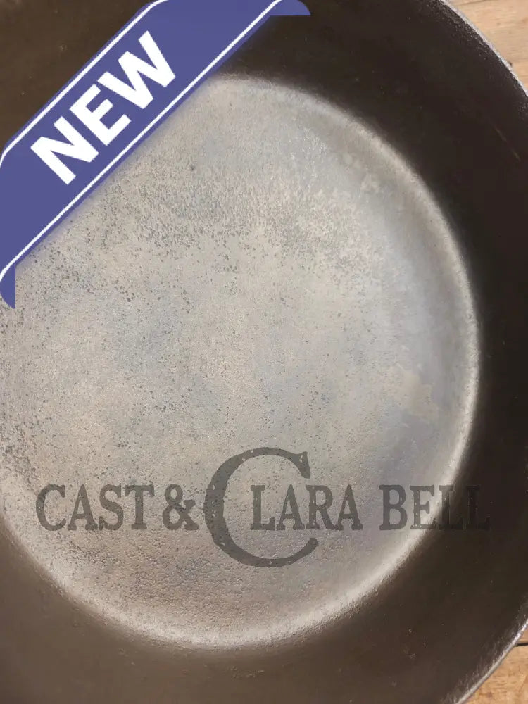 Priced to sell! 1930’s Griswold #7 Skillet w Large Block Logo Heat Ring 701 E. See description SC24 - Skillet