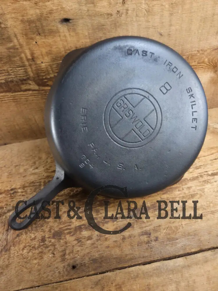 Priced to Sell! 1930’s Griswold #8 Cast Iron Skillet with Large Block Logo 704 B. Perfect for gas and electric